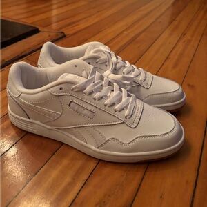 White Reebok Shoes